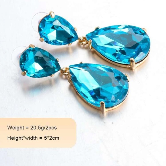 Water Drop Earrings - Picture 3 of 5